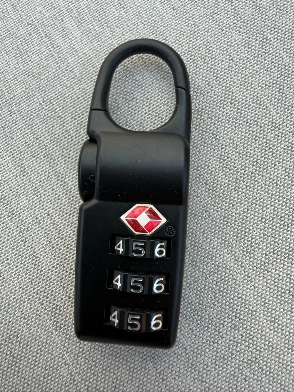 NEW TUMI ALPHA Metal TSA Complaint Luggage Combination Clip Lock - MATTE BLACK